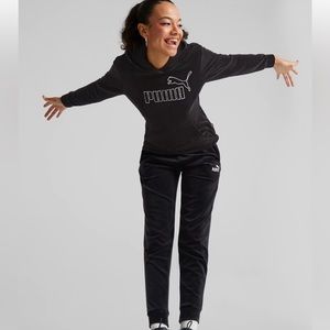 Puma essentials plus velour sweatsuit